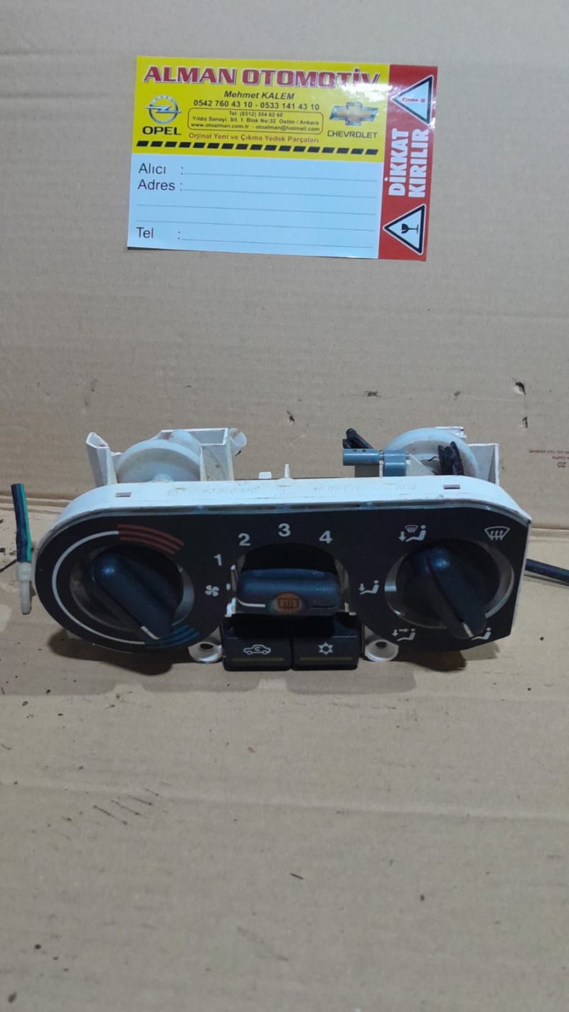 Astra F Çıkma Klima Paneli